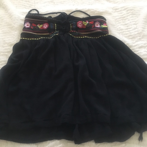 Romper - Picture 2 of 8